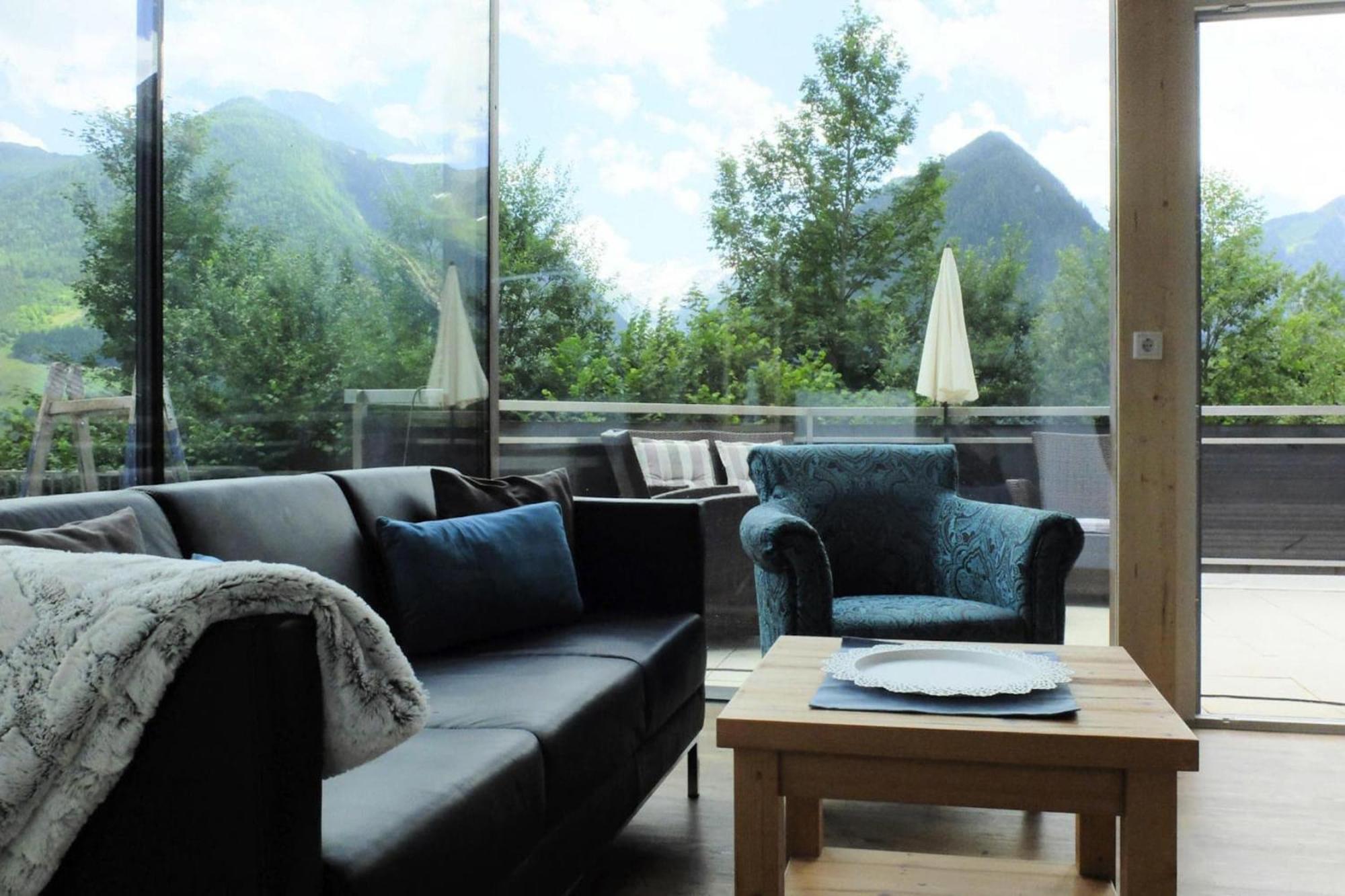 Apartment In Neukirchen With A Balcony Neukirchen am Großvenediger 외부 사진