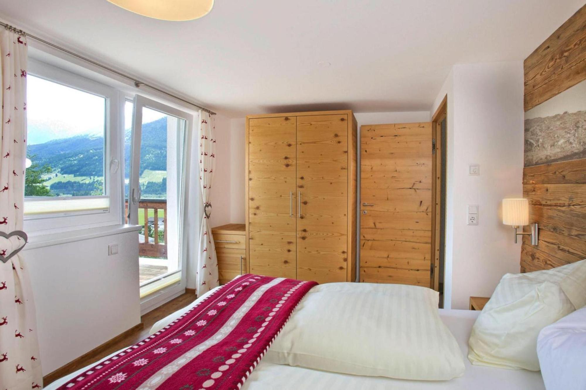 Apartment In Neukirchen With A Balcony Neukirchen am Großvenediger 외부 사진
