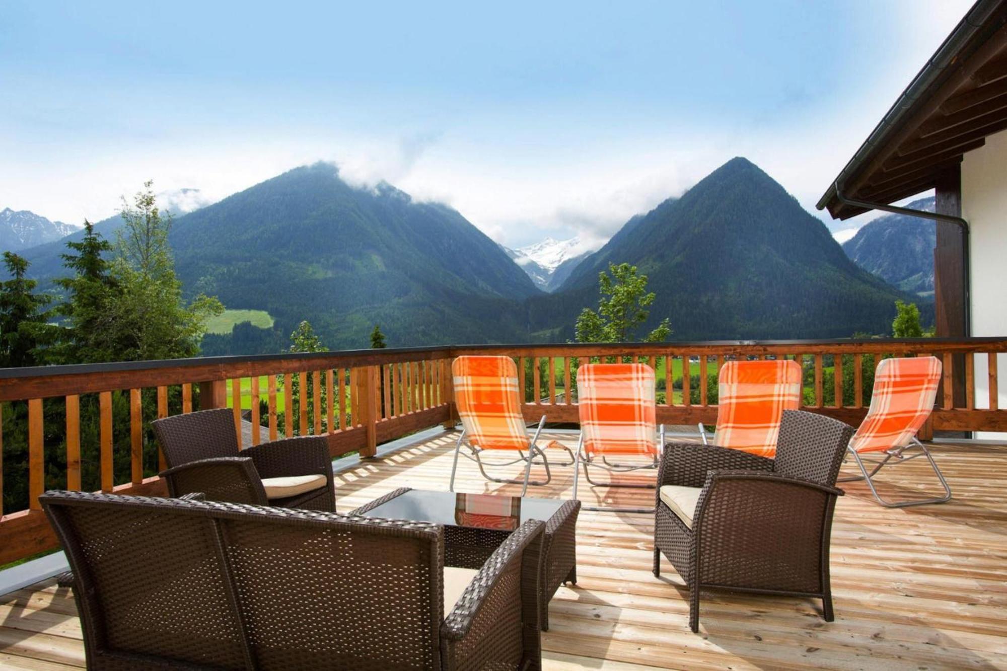 Apartment In Neukirchen With A Balcony Neukirchen am Großvenediger 외부 사진